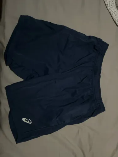 Short asics original novinho tamanho M
