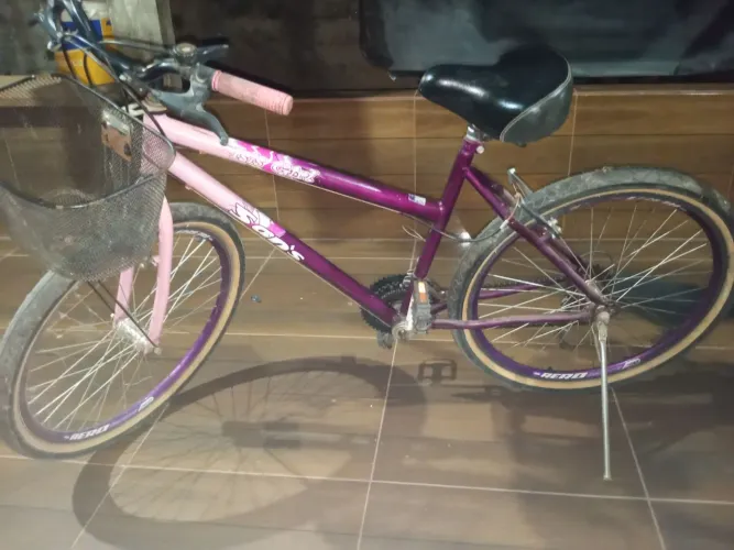 Bicicleta aro 18