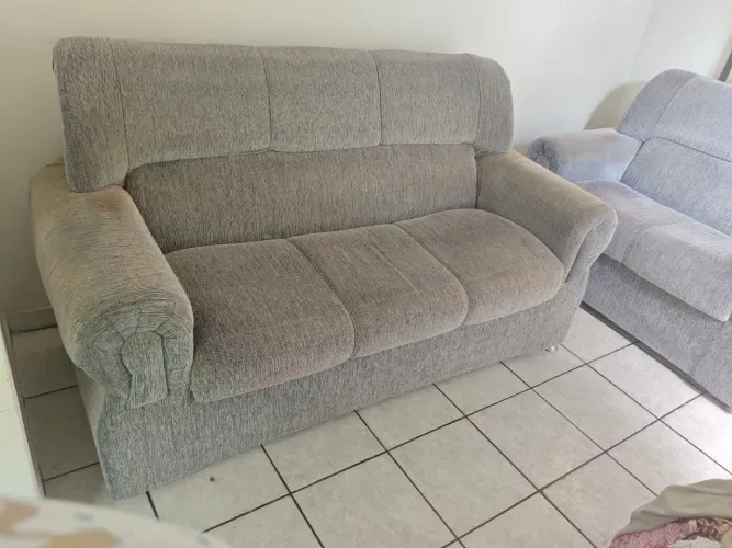 Vendo sofá 5 lugares