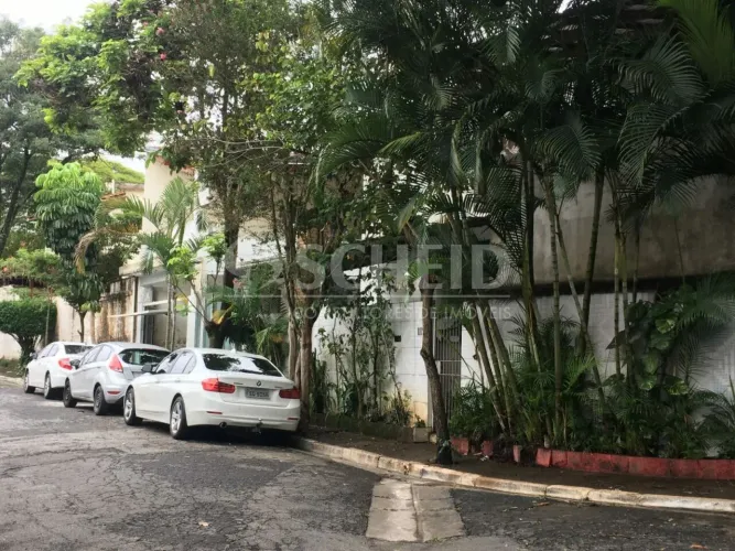 Casa para Alugar ou Vender em Vila Cruzeiro, 102m², 3 quartos (e suítes) e 2 vagas