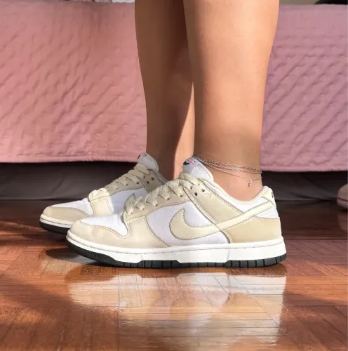Tênis Nike Dunk Low LX Coconut Milk