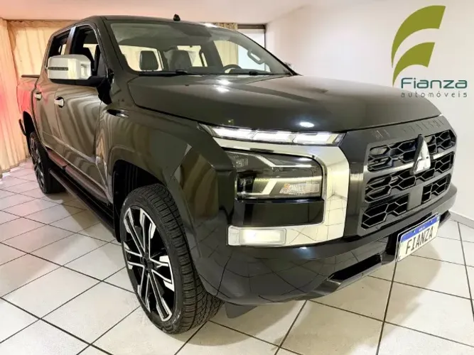 Mitsubishi TRITON HPE 2.4 CD 4X4 TB Diesel Aut. 2026