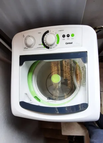 Máquina de lavar com defeito