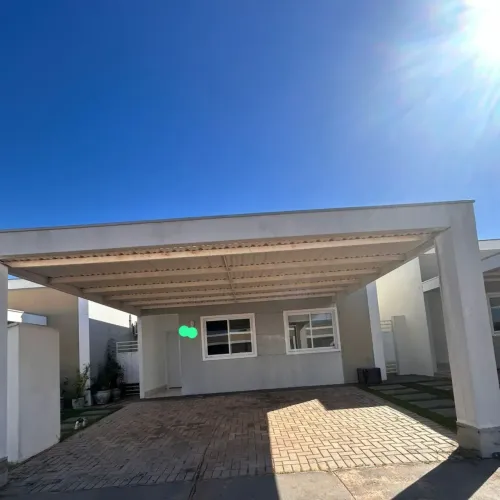 Imóvel para aluguel possui 110 metros quadrados com 3 quartos em Parque Atalaia - Cuiabá -