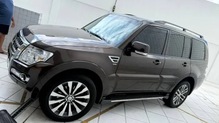 Mitsubishi Pajero HPE Full 3.2 4X4 T.i.dies. 5P AUT 2019