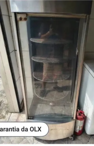 Máquina de assar frango