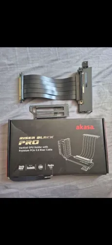 Suporte vertical para placa de video