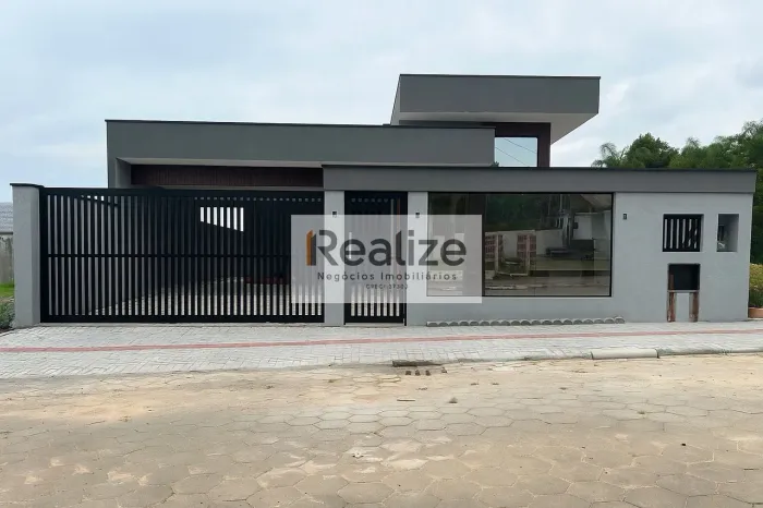 Casa 3 Quartos na Praia do Grant Barra Velha/SC | 1.000 Metros da Praia