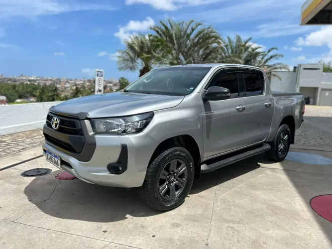 Toyota Hilux CD SR 4X4 2.8 TDI Diesel Aut. 2023