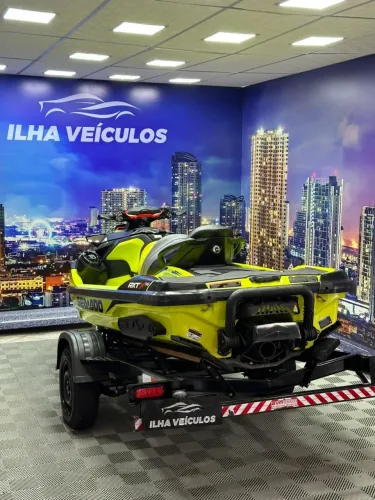 Jet ski rxt 300