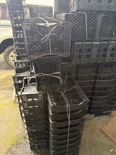 Caixa de plastico pequena
