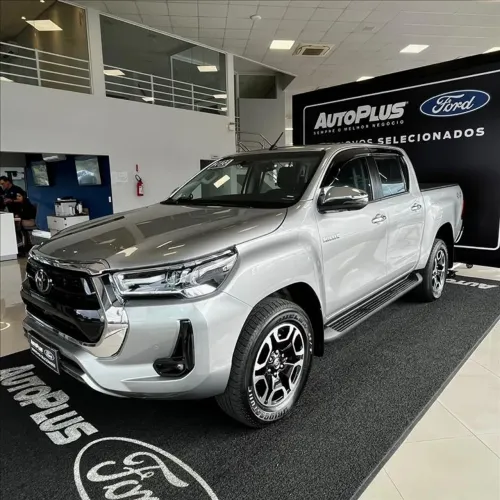 Toyota Hilux CD SRX 4X4 2.8 TDI 16V Diesel Aut. 2023