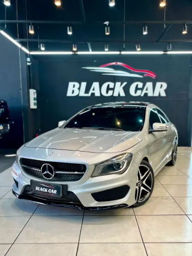 Mercedes-Benz CLA-250 Sport 4matic 2.0 16V 211cv Aut. 2015