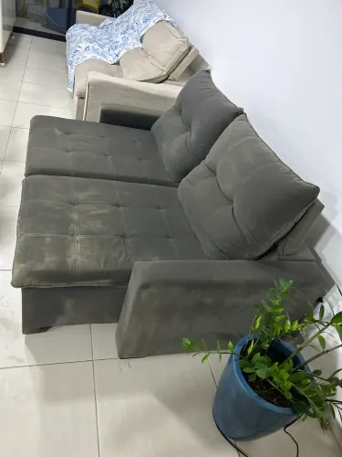 Oportunidade sofá retrátil comprado na loja Tok Stok! Obs: recém higienizado.