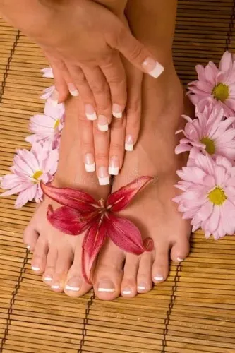 Vaga para manicure