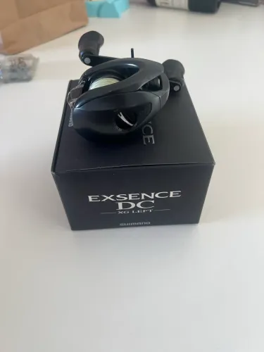 Carretilha shimano exsence dc