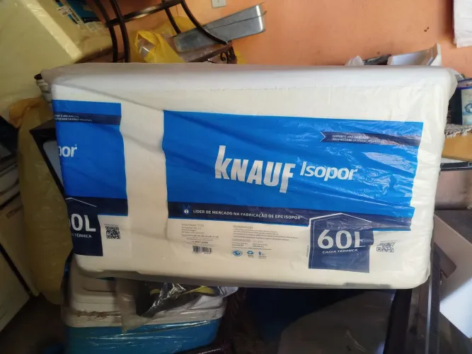 Vende caixas de isopor 60 litros