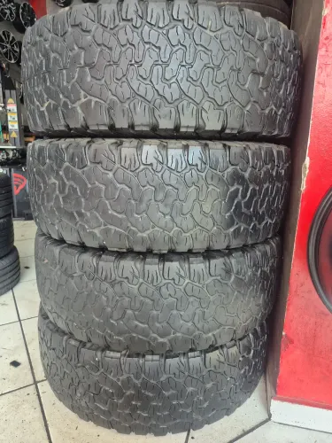 4 pneus BF GOODRICH 285 70 17