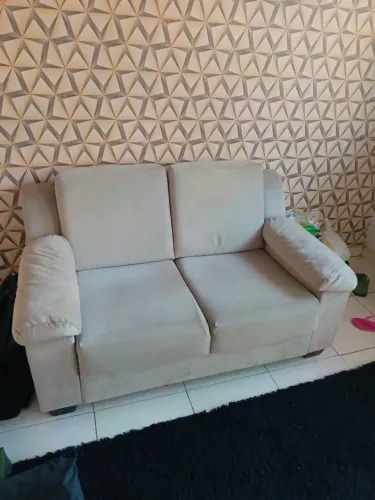 SOFA 2 LUGARES