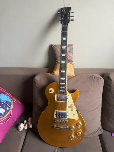 Golden Les Paul + Moer GE 150