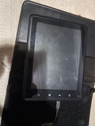 Tablet. Baterias ruim .nao esta ligado