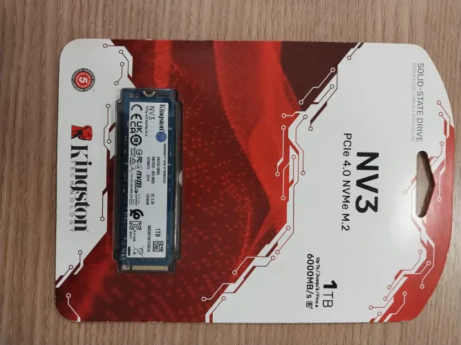 SSD DE 1TB DA KINGSTON NVME (NOVO NUNCA TIREI DA CAIXA E SEMPRE ESTEVE GUARDADO)
