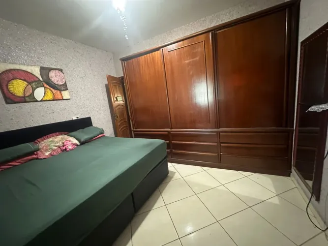 Guarda roupa madeira maciça