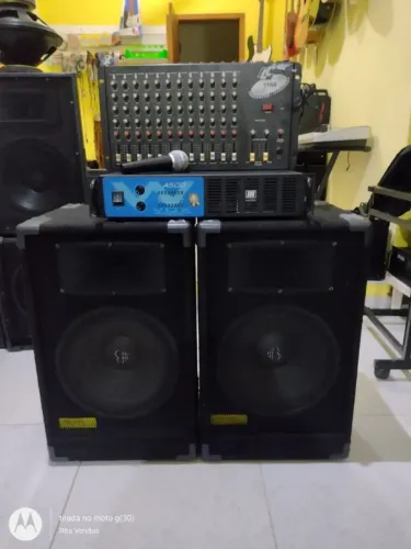 Kit som para ambientes pequenos, igrejas, bares etc