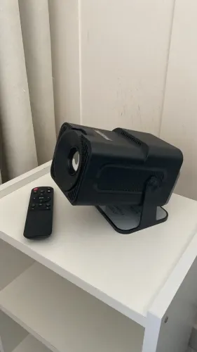 Projetor HY320