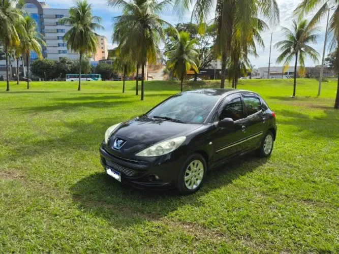 Peugeot 207 XS 1.6 Flex 16V 5P Aut. 2012