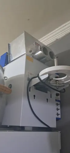 Maquina modeladora de salgados 