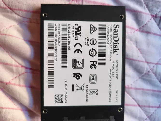 Vendo SSD PLUS sandisk