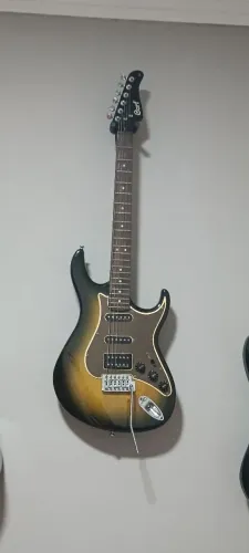 Guitarra Stratocaster Cort