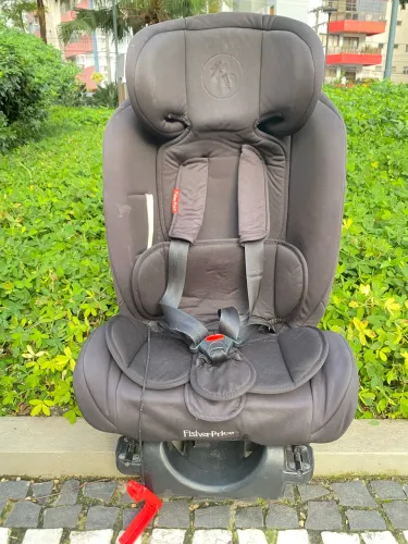 Cadeirinha Fisher Price 0 a 36kg com ISOFIX