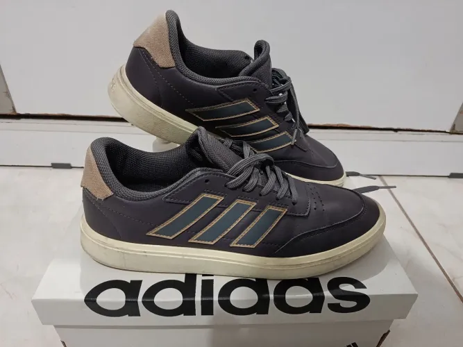 Tênis Adidas Original Baratinho