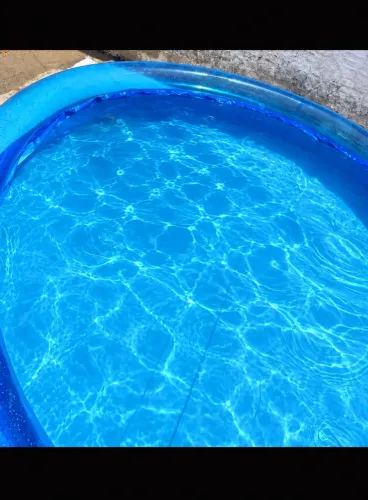 Piscina 2.400L