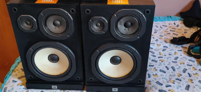 2 Caixas de som JBL D38 Decade Series (8 Ohms) - Par USADO