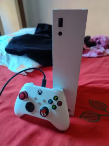 XBOX SERIES S/X (Venda Urgente) 