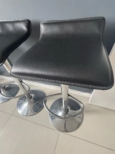 Vende - se banquetas