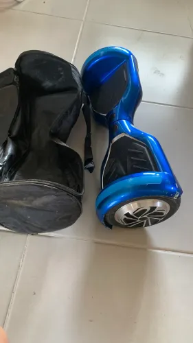 Hoverboard (skate elétrico de duas rodas)