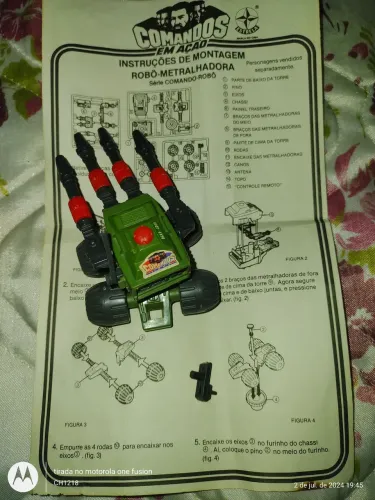 Comandos em ação robô metralhadora 