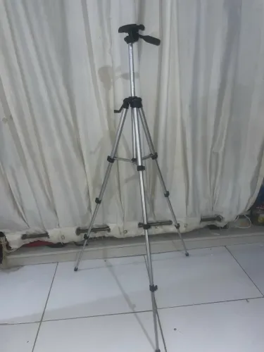 Tripé de câmera