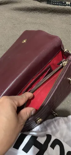 Vender uma bolsa da marca schutz