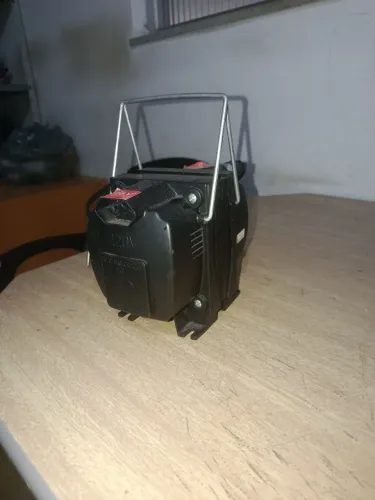 Transformador de energia 220v para 110v