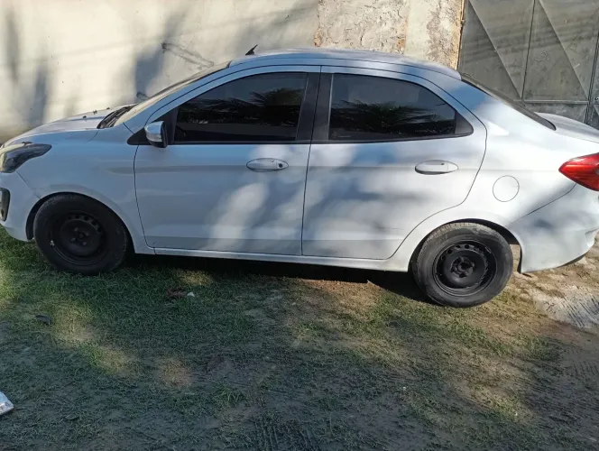 Ford KA 1.5 Sedan SE 12V Flex 4P Mec. 2020