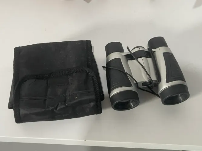 Binóculo com case