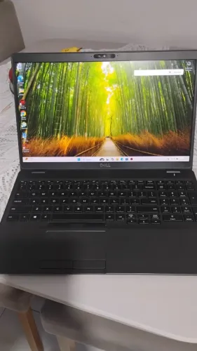 Dell Latitude 5500 15.6" Core i7-8665U