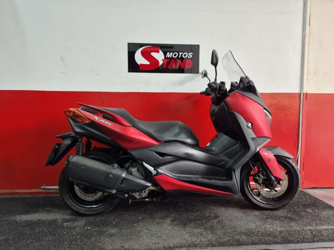 Yamaha XMAX 