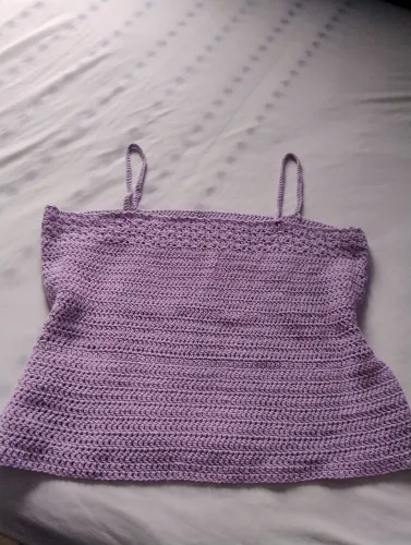 Blusa de alcinhas em crochê Elegante