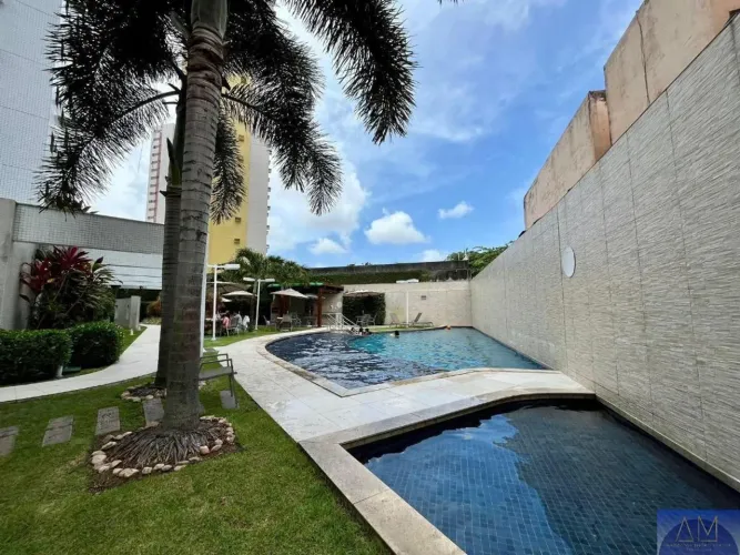 Apartamento à Venda em Encruzilhada